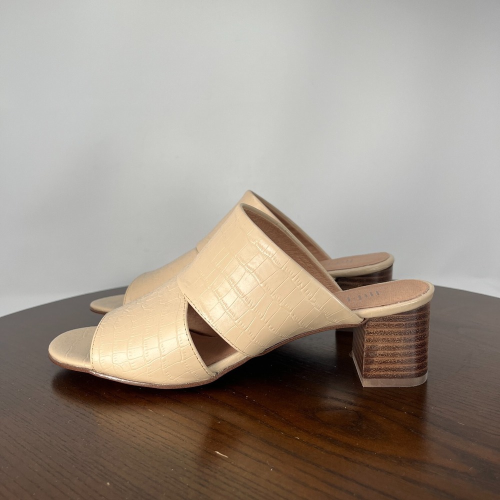 J. Jill Maelynn Sandal Womens 9 Tan Leather Block Heel On Peep Shoes SHU244001